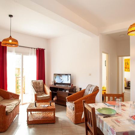LAMINA Appart Tananarive Chambre photo
